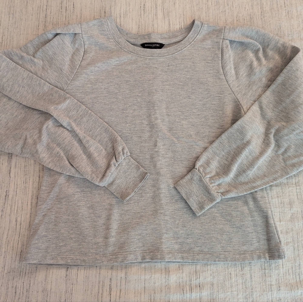Banana Republic Petite Puff Sleeve Grey Sweatshirt - XS P